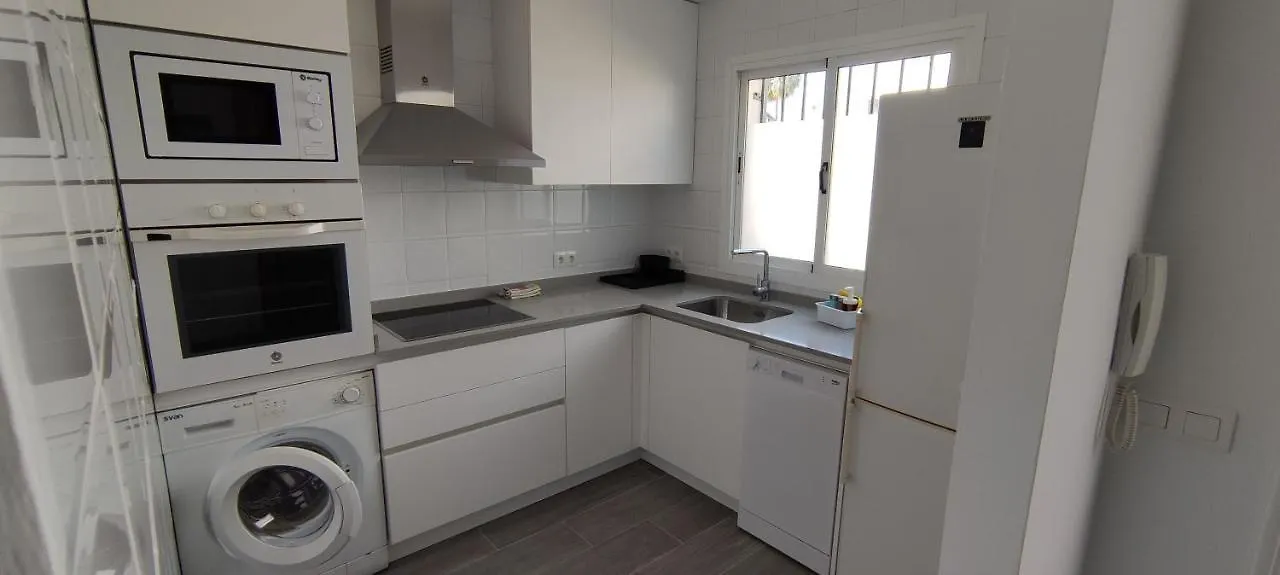 Luna De Nerja Holiday home